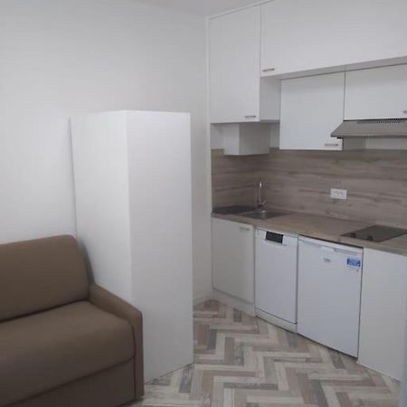Tres Joli Petit Studio Aux Portes Paris Ivry-sur-Seine Eksteriør billede