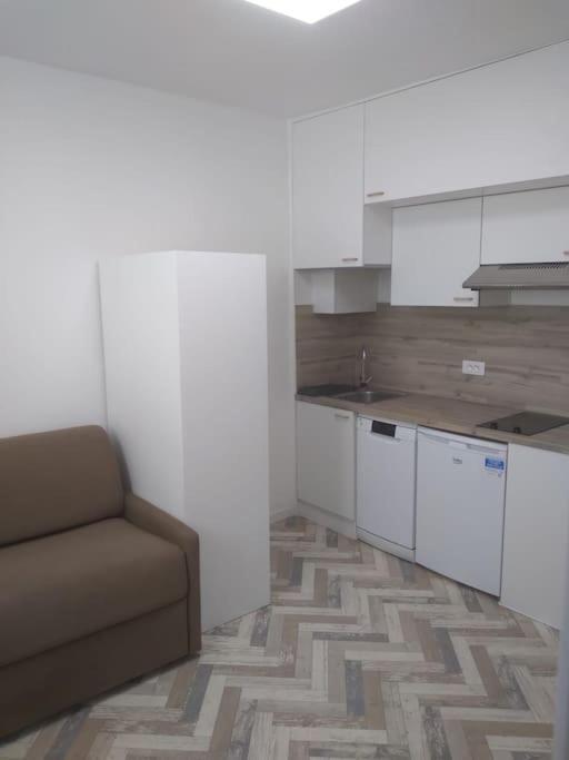 Tres Joli Petit Studio Aux Portes Paris Ivry-sur-Seine Eksteriør billede